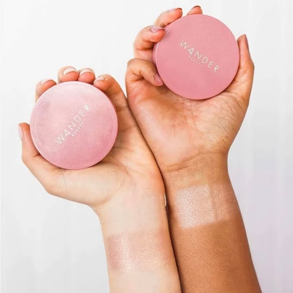 WANDER BEAUTY Wanderess Glow Highlighter
(After Hours) - Picture 7 of 13